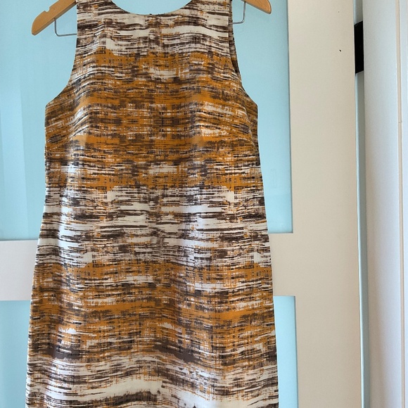 Dress - Picture 1 of 2